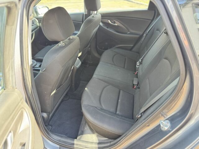 Серый Хендай i30, объемом двигателя 2 л и пробегом 89 тыс. км за 13100 $, фото 18 на Automoto.ua