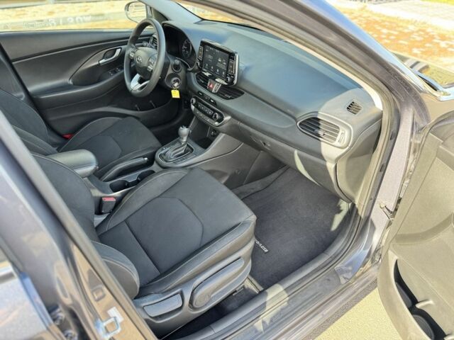 Серый Хендай i30, объемом двигателя 2 л и пробегом 89 тыс. км за 13100 $, фото 19 на Automoto.ua