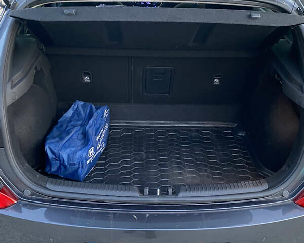 Серый Хендай i30, объемом двигателя 1.59 л и пробегом 27 тыс. км за 15900 $, фото 20 на Automoto.ua