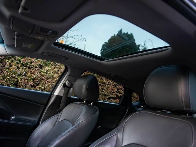 Серый Хендай i30, объемом двигателя 1.4 л и пробегом 30 тыс. км за 5599 $, фото 10 на Automoto.ua