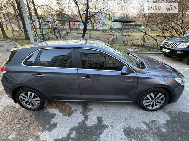 Сірий Хендай i30, об'ємом двигуна 1.59 л та пробігом 72 тис. км за 16400 $, фото 14 на Automoto.ua