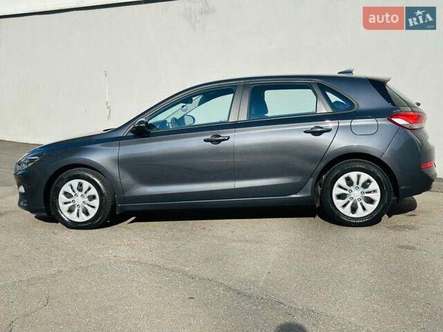 Сірий Хендай i30, об'ємом двигуна 1.5 л та пробігом 78 тис. км за 16900 $, фото 10 на Automoto.ua