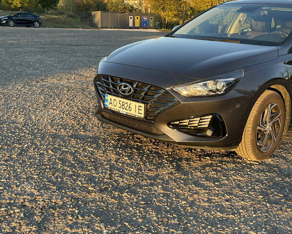 Серый Хендай i30, объемом двигателя 1.5 л и пробегом 72 тыс. км за 17800 $, фото 15 на Automoto.ua