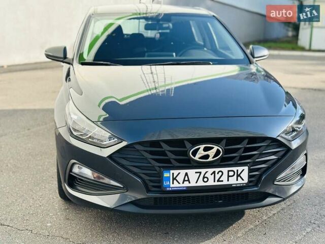 Сірий Хендай i30, об'ємом двигуна 1.5 л та пробігом 78 тис. км за 16900 $, фото 43 на Automoto.ua