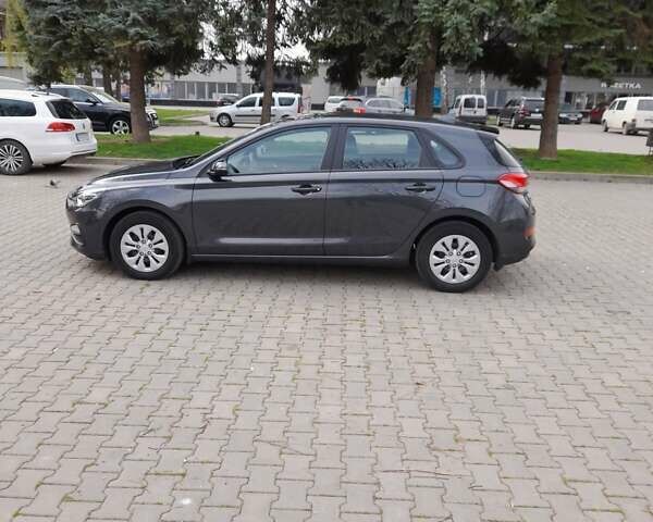 Сірий Хендай i30, об'ємом двигуна 1.5 л та пробігом 36 тис. км за 16900 $, фото 18 на Automoto.ua