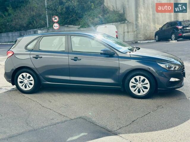 Сірий Хендай i30, об'ємом двигуна 1.5 л та пробігом 78 тис. км за 16900 $, фото 34 на Automoto.ua