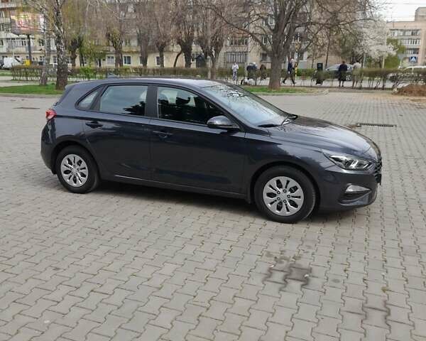 Сірий Хендай i30, об'ємом двигуна 1.5 л та пробігом 37 тис. км за 16700 $, фото 21 на Automoto.ua