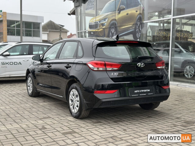 Серый Хендай i30, объемом двигателя 1.5 л и пробегом 50 тыс. км за 16800 $, фото 3 на Automoto.ua