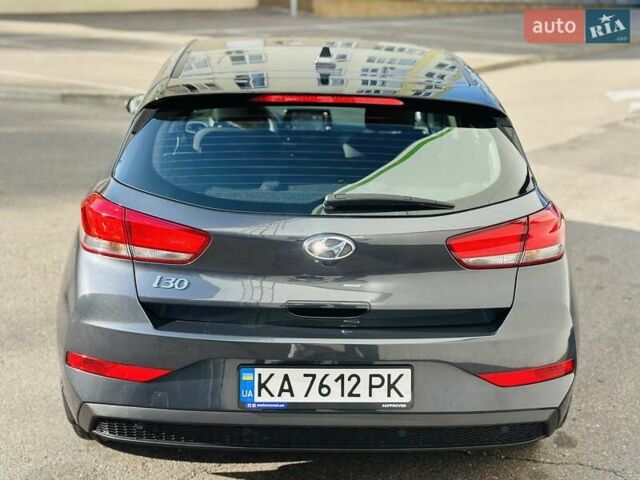 Сірий Хендай i30, об'ємом двигуна 1.5 л та пробігом 78 тис. км за 16900 $, фото 24 на Automoto.ua