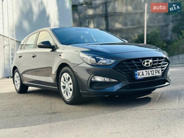 Сірий Хендай i30, об'ємом двигуна 1.5 л та пробігом 78 тис. км за 16900 $, фото 40 на Automoto.ua