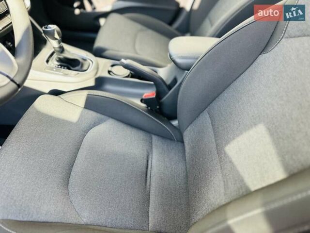 Сірий Хендай i30, об'ємом двигуна 1.5 л та пробігом 78 тис. км за 16900 $, фото 51 на Automoto.ua