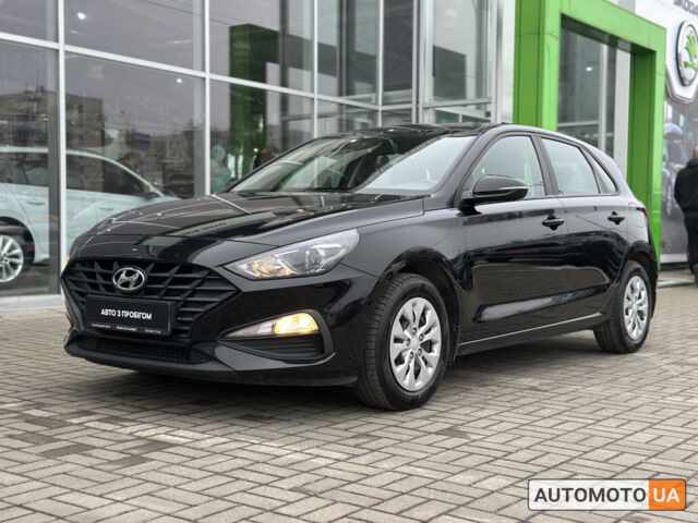 Серый Хендай i30, объемом двигателя 1.5 л и пробегом 50 тыс. км за 16800 $, фото 8 на Automoto.ua