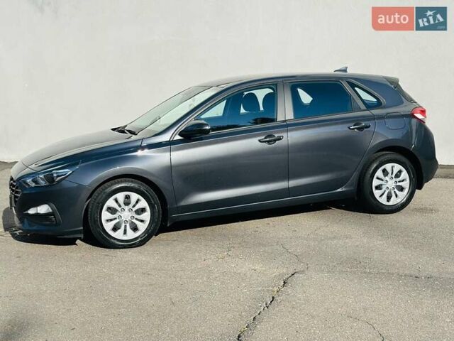Сірий Хендай i30, об'ємом двигуна 1.5 л та пробігом 78 тис. км за 16900 $, фото 6 на Automoto.ua