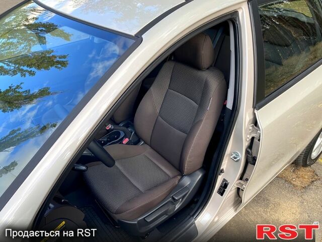 Серый Хендай i30, объемом двигателя 1.6 л и пробегом 209 тыс. км за 6999 $, фото 6 на Automoto.ua