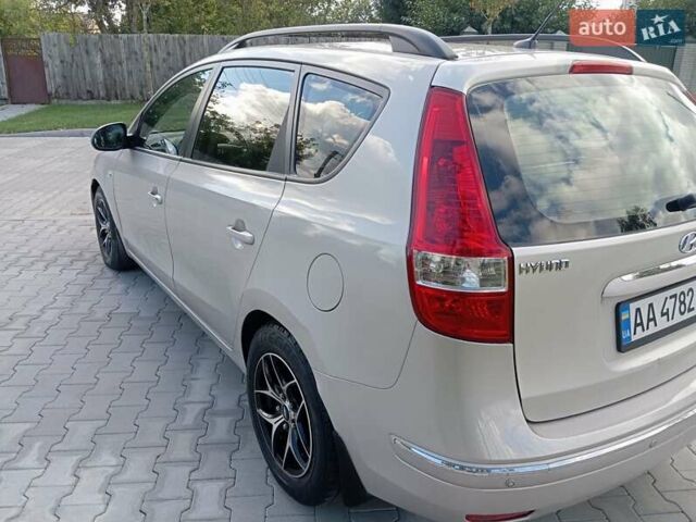Сірий Хендай i30, об'ємом двигуна 1.6 л та пробігом 250 тис. км за 6700 $, фото 9 на Automoto.ua