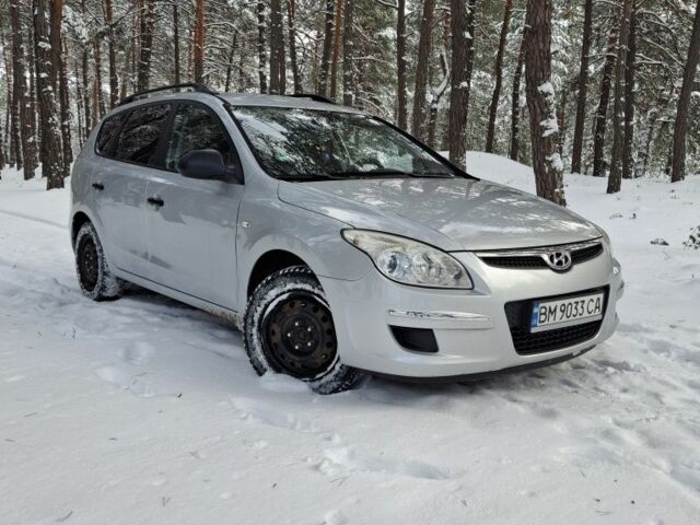 Сірий Хендай i30, об'ємом двигуна 1.6 л та пробігом 206 тис. км за 5800 $, фото 2 на Automoto.ua