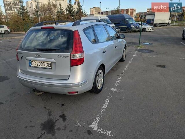 Сірий Хендай i30, об'ємом двигуна 1.59 л та пробігом 261 тис. км за 5699 $, фото 8 на Automoto.ua