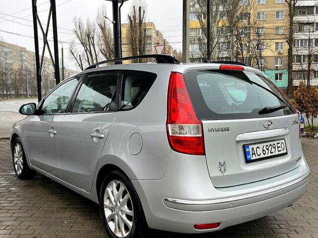 Хендай i30 2008 в Днепре (Днепропетровске) на Automoto.ua Серый Хендай i30, объемом двигателя 16 л и пробегом 325 тыс. км за 5800 $, фото 5 на Automoto.ua