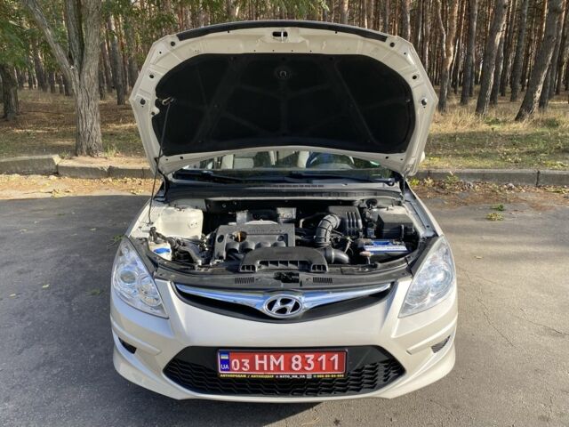 Серый Хендай i30, объемом двигателя 1.6 л и пробегом 209 тыс. км за 6999 $, фото 19 на Automoto.ua