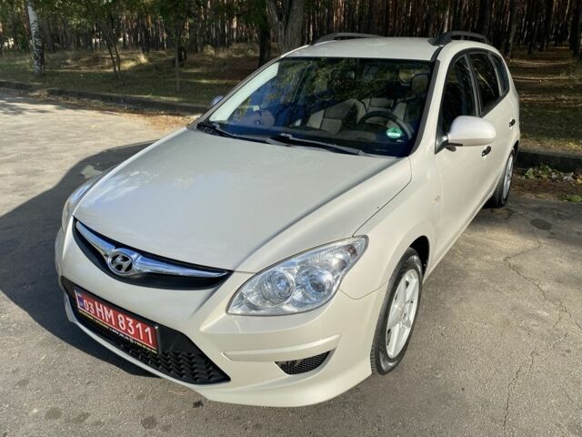 Серый Хендай i30, объемом двигателя 1.6 л и пробегом 209 тыс. км за 6999 $, фото 21 на Automoto.ua