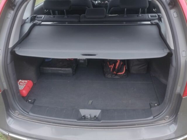 Серый Хендай i30, объемом двигателя 1.6 л и пробегом 267 тыс. км за 6800 $, фото 4 на Automoto.ua