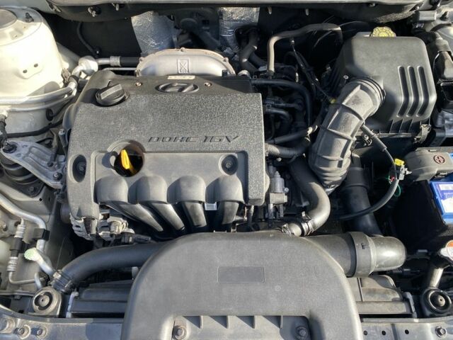 Серый Хендай i30, объемом двигателя 1.6 л и пробегом 209 тыс. км за 6999 $, фото 22 на Automoto.ua