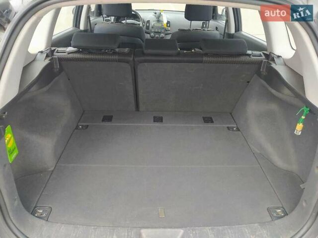 Серый Хендай i30, объемом двигателя 1.6 л и пробегом 248 тыс. км за 5350 $, фото 17 на Automoto.ua