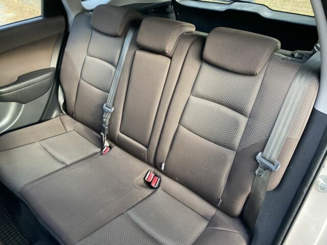 Серый Хендай i30, объемом двигателя 1.6 л и пробегом 209 тыс. км за 6999 $, фото 11 на Automoto.ua