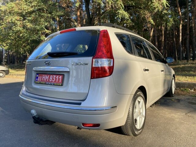 Серый Хендай i30, объемом двигателя 1.6 л и пробегом 209 тыс. км за 6999 $, фото 8 на Automoto.ua