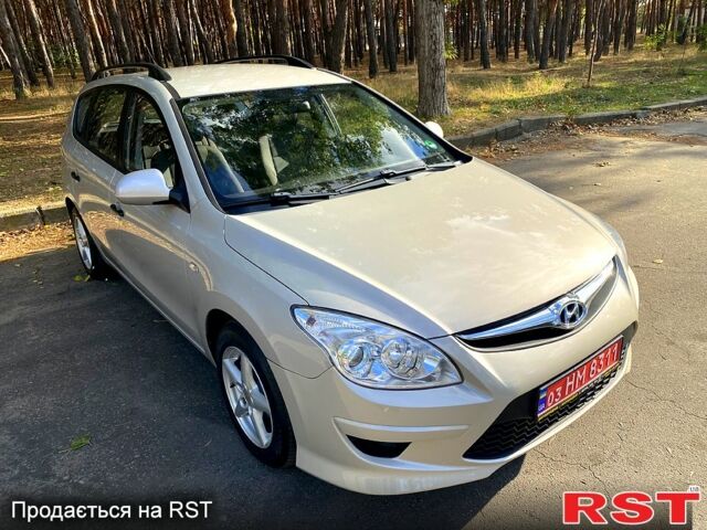 Серый Хендай i30, объемом двигателя 1.6 л и пробегом 209 тыс. км за 6999 $, фото 12 на Automoto.ua