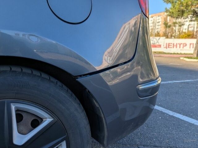 Серый Хендай i30, объемом двигателя 1.6 л и пробегом 248 тыс. км за 5350 $, фото 23 на Automoto.ua