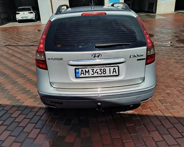 Хендай i30 2009 в Бердичеве на Automoto.ua Серый Хендай i30, объемом двигателя 1.6 л и пробегом 318 тыс. км за 5800 $, фото 15 на Automoto.ua