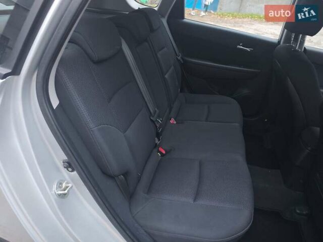 Серый Хендай i30, объемом двигателя 1.6 л и пробегом 190 тыс. км за 5697 $, фото 14 на Automoto.ua