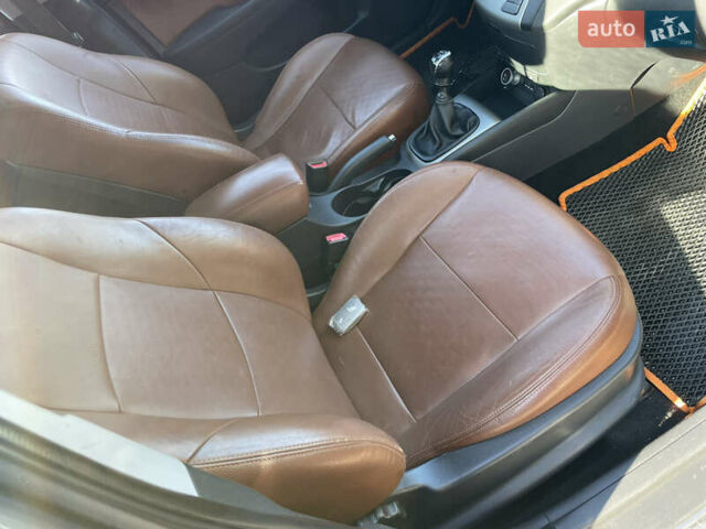 Серый Хендай i30, объемом двигателя 1.6 л и пробегом 245 тыс. км за 6100 $, фото 39 на Automoto.ua
