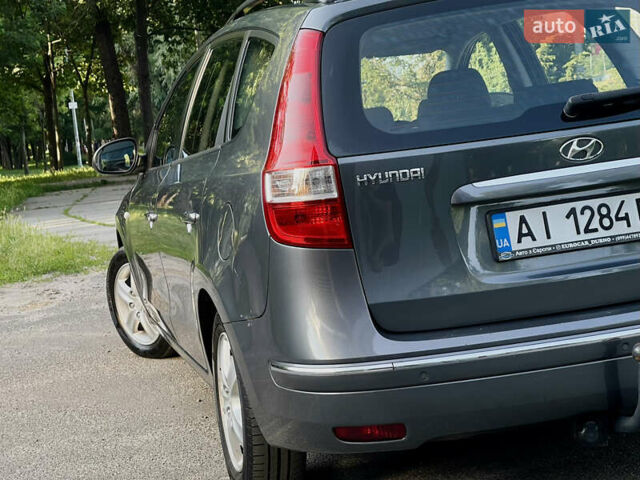 Серый Хендай i30, объемом двигателя 1.59 л и пробегом 229 тыс. км за 6900 $, фото 9 на Automoto.ua