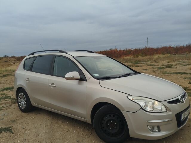 Сірий Хендай i30, об'ємом двигуна 0 л та пробігом 280 тис. км за 2914 $, фото 4 на Automoto.ua