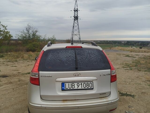 Сірий Хендай i30, об'ємом двигуна 0 л та пробігом 280 тис. км за 2914 $, фото 8 на Automoto.ua