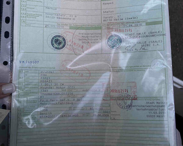 Серый Хендай i30, объемом двигателя 1.4 л и пробегом 265 тыс. км за 5700 $, фото 12 на Automoto.ua