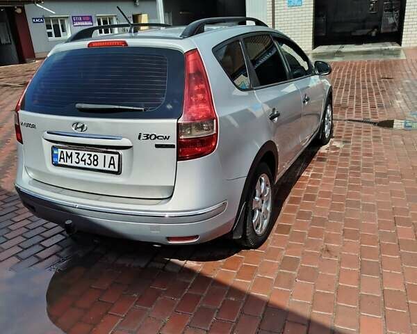 Хендай i30 2009 в Бердичеве на Automoto.ua Серый Хендай i30, объемом двигателя 1.6 л и пробегом 318 тыс. км за 5800 $, фото 17 на Automoto.ua