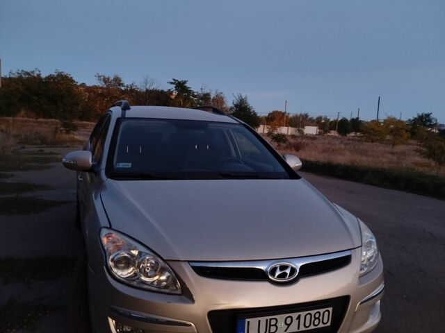 Сірий Хендай i30, об'ємом двигуна 0 л та пробігом 280 тис. км за 2914 $, фото 9 на Automoto.ua