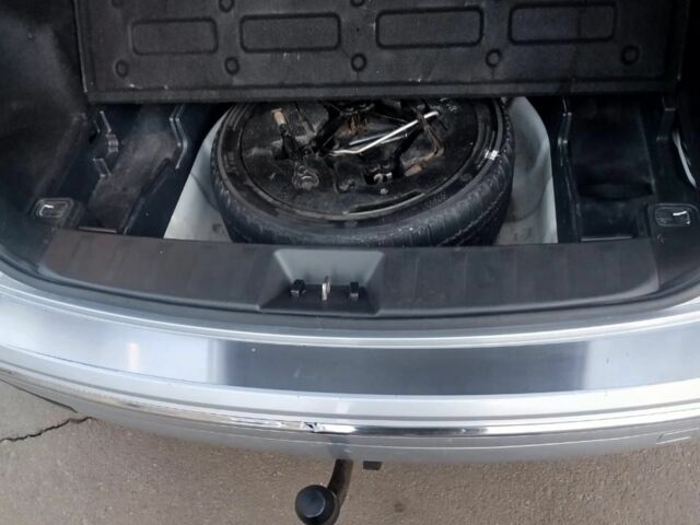 Серый Хендай i30, объемом двигателя 1.6 л и пробегом 300 тыс. км за 5800 $, фото 4 на Automoto.ua