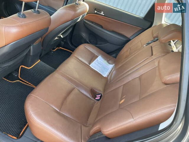 Серый Хендай i30, объемом двигателя 1.6 л и пробегом 245 тыс. км за 6100 $, фото 48 на Automoto.ua