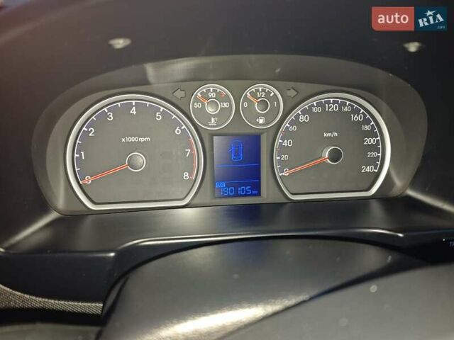 Серый Хендай i30, объемом двигателя 1.6 л и пробегом 190 тыс. км за 5697 $, фото 24 на Automoto.ua