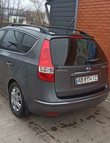 Серый Хендай i30, объемом двигателя 1.58 л и пробегом 230 тыс. км за 5700 $, фото 3 на Automoto.ua