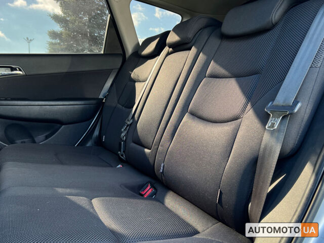 Серый Хендай i30, объемом двигателя 1.6 л и пробегом 305 тыс. км за 6800 $, фото 11 на Automoto.ua