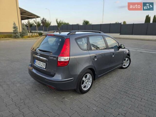 Сірий Хендай i30, об'ємом двигуна 1.4 л та пробігом 193 тис. км за 6200 $, фото 6 на Automoto.ua
