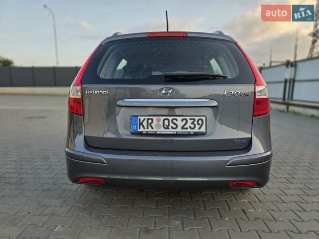 Сірий Хендай i30, об'ємом двигуна 1.4 л та пробігом 193 тис. км за 6200 $, фото 21 на Automoto.ua