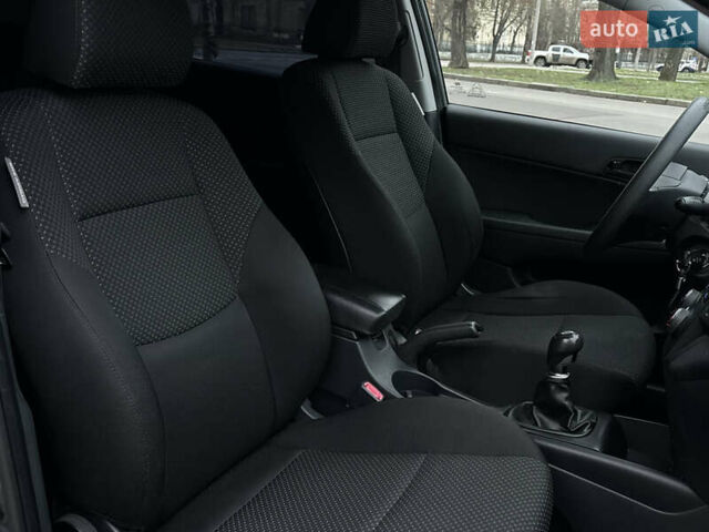 Серый Хендай i30, объемом двигателя 1.4 л и пробегом 121 тыс. км за 6499 $, фото 10 на Automoto.ua