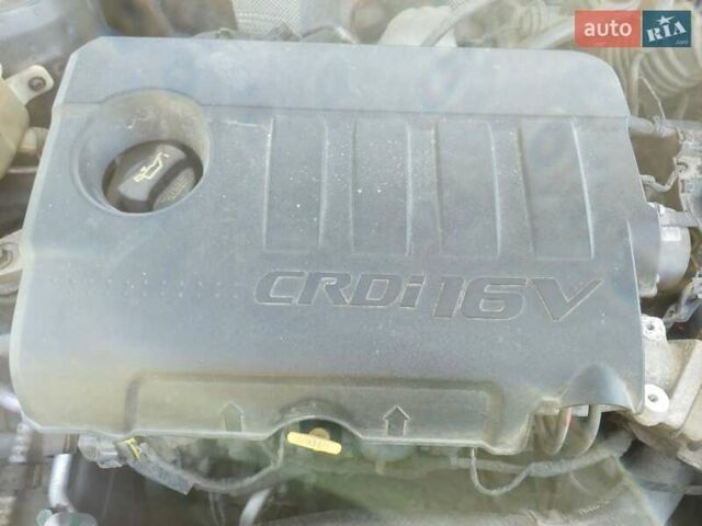 Серый Хендай i30, объемом двигателя 1.6 л и пробегом 251 тыс. км за 6500 $, фото 30 на Automoto.ua