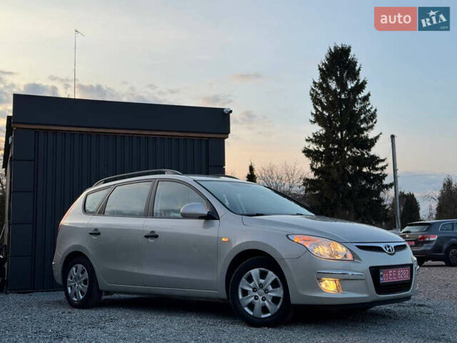 Серый Хендай i30, объемом двигателя 1.6 л и пробегом 192 тыс. км за 5777 $, фото 4 на Automoto.ua